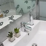 Διαμέρισμα Singularstays Poeta Querol *