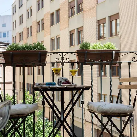 Singularstays Poeta Querol Appartement