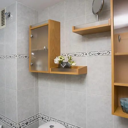 Apartment Singularstays Poeta Querol Valencia